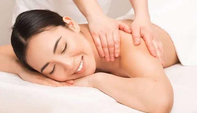 마사지 업계 취업을 위한 경력 기술 방법과 테라피닷컴 가이드